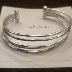 Stella & Dot Quinn Cuff